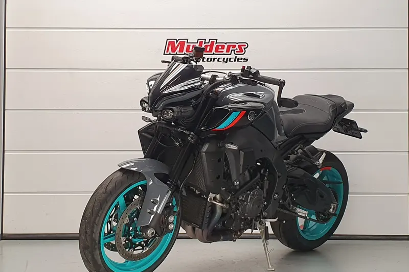 Yamaha MT-10 (2022)