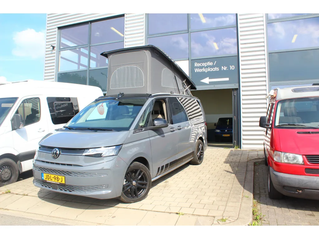 Volkswagen California (2025) — foto 1