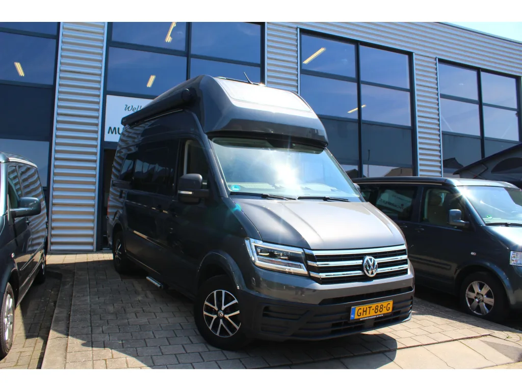 Volkswagen Grand California (2022) — foto 1