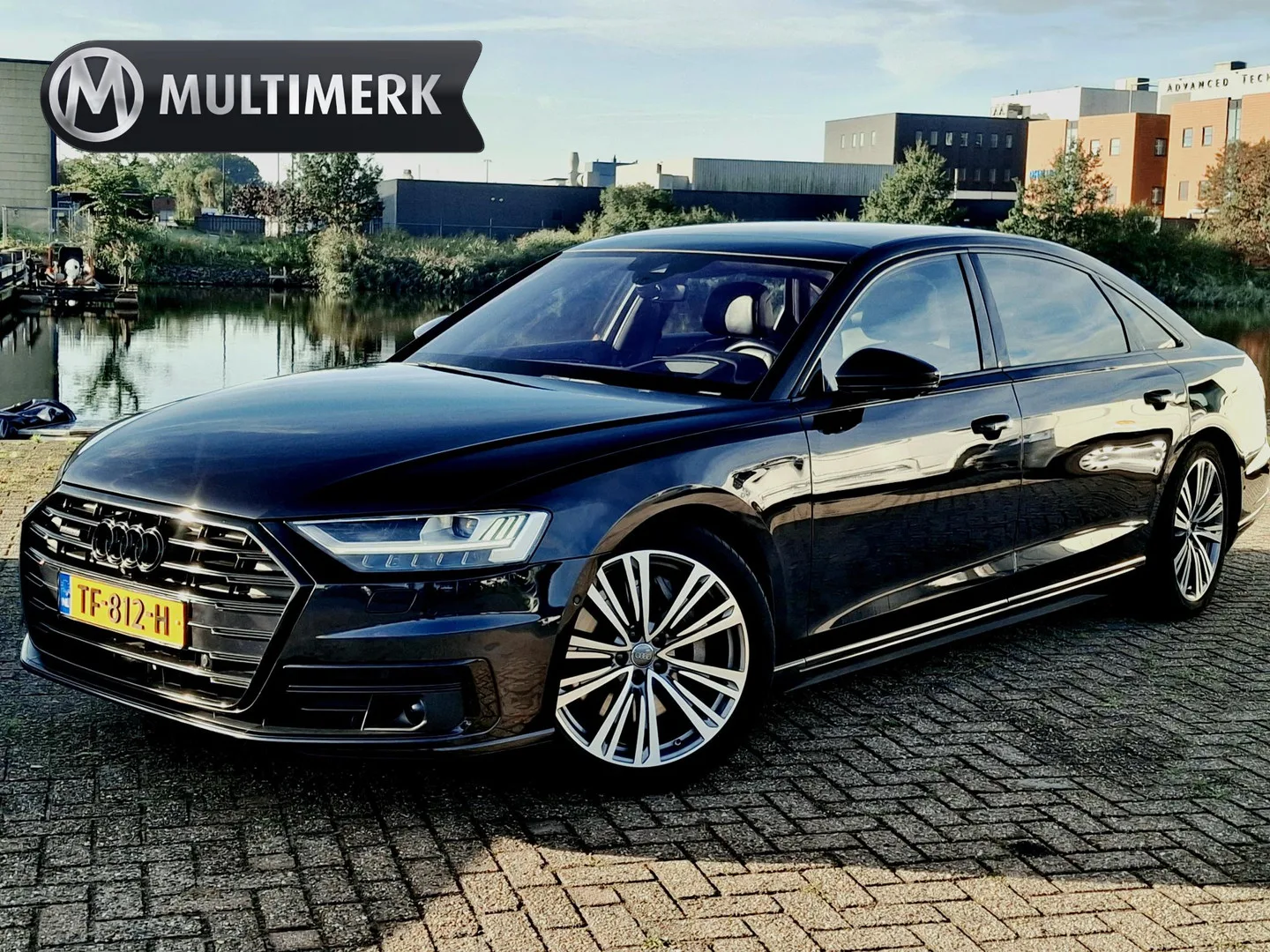 Audi A8 (2018) — foto 1