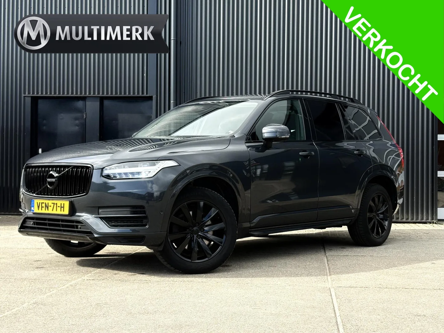 Volvo XC90 (2017) — foto 1