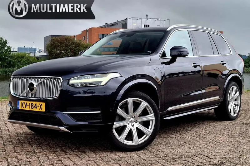 Volvo XC90 (2016)
