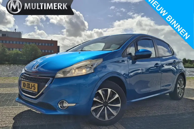 Peugeot 208 (2012)