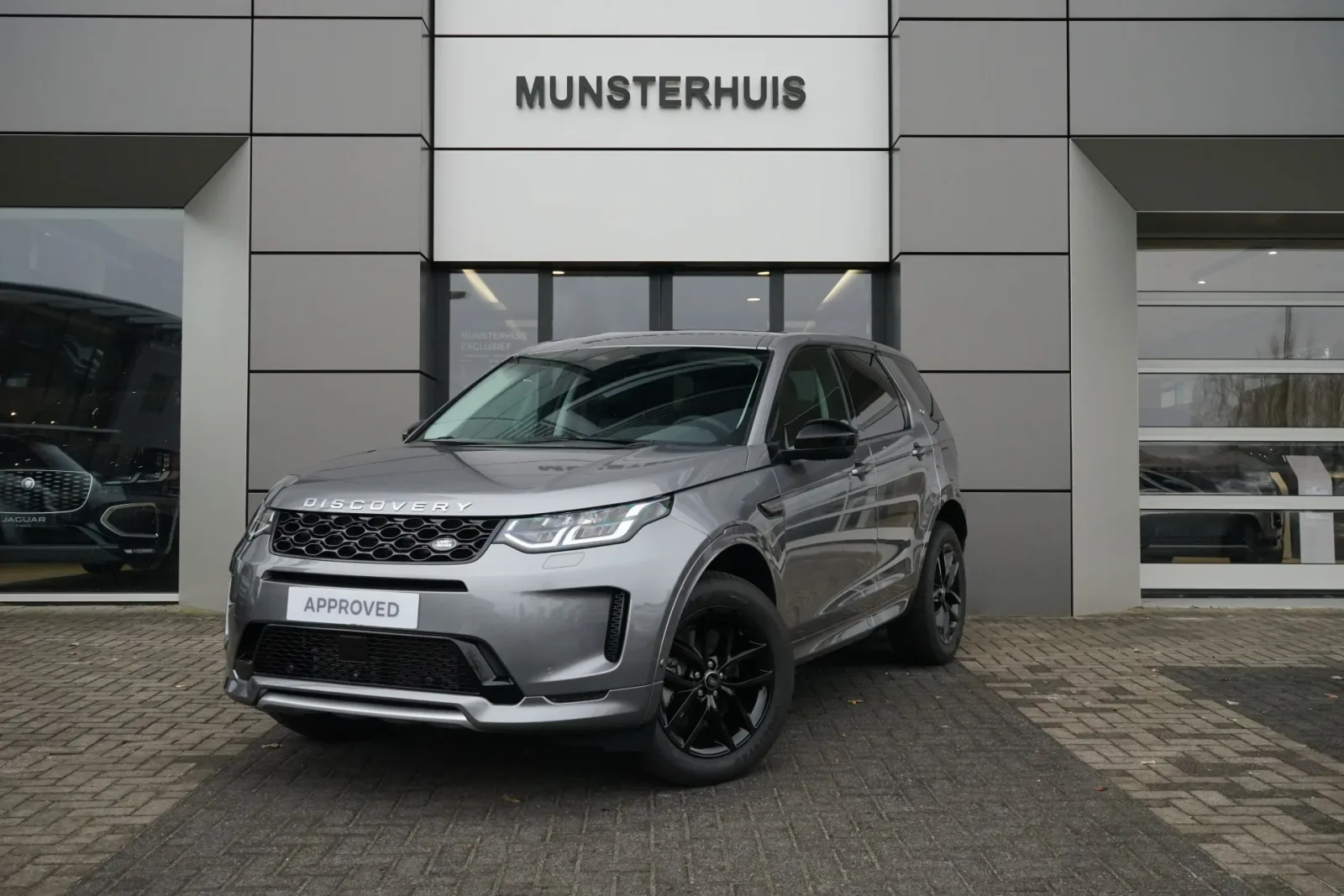 Land Rover Discovery Sport (2025) — foto 1