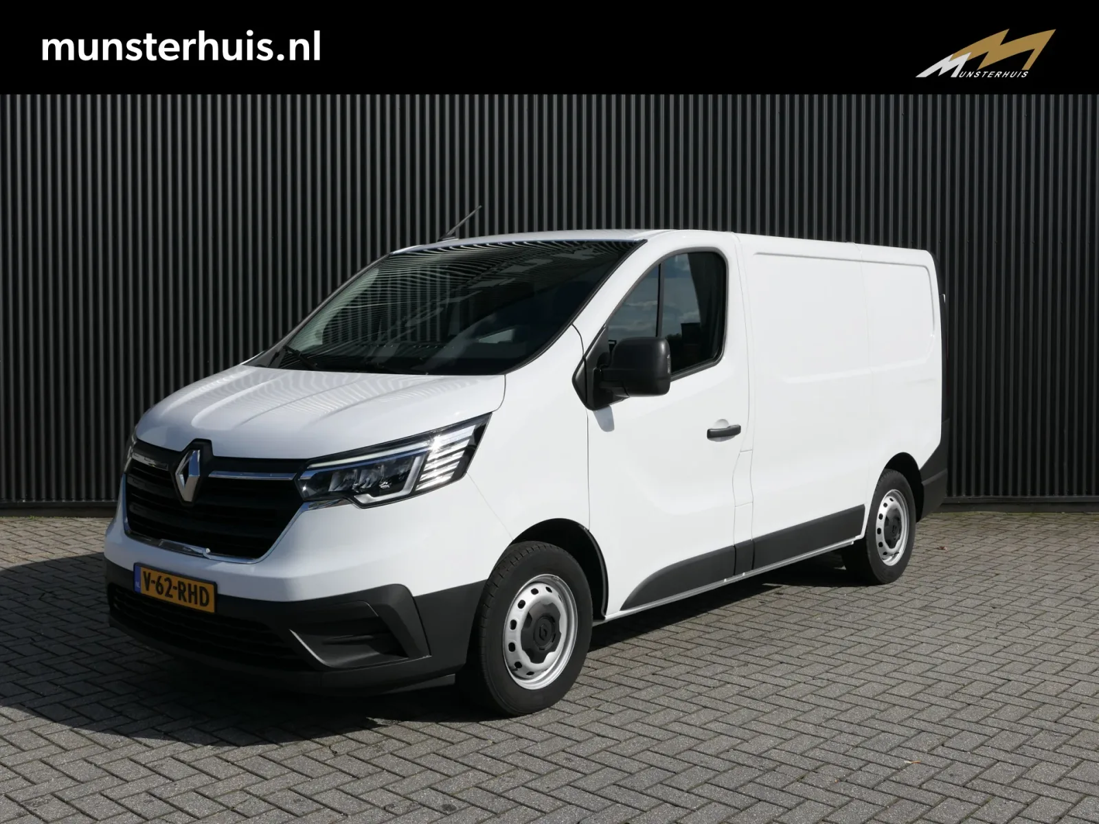 Renault Trafic (2024) — foto 1
