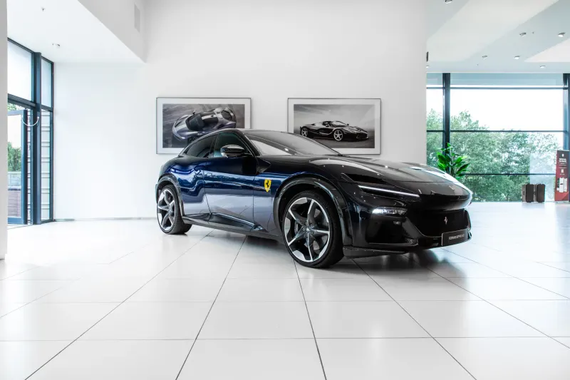 Ferrari Purosangue (2024)