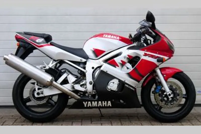 Yamaha YZF-R6 (2000)