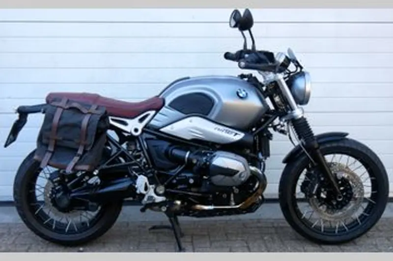 BMW R Nine T Scrambler (2022)