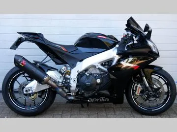 Aprilia RSV4R (2010) — foto 1