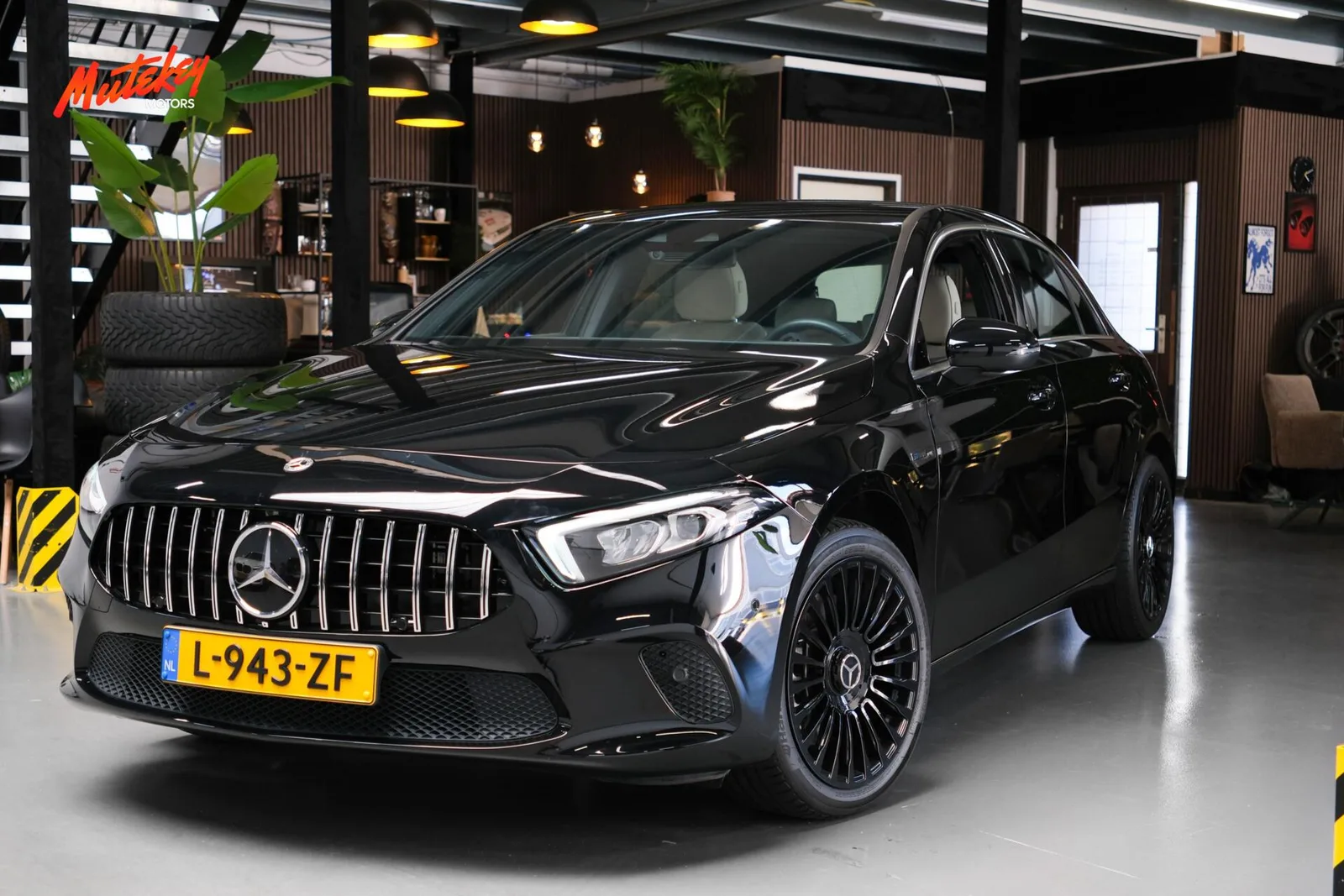 Mercedes-Benz A-Klasse (2021) — foto 1