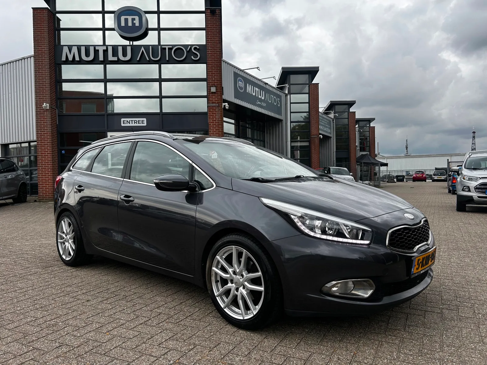 Kia Ceed (2013) — foto 1
