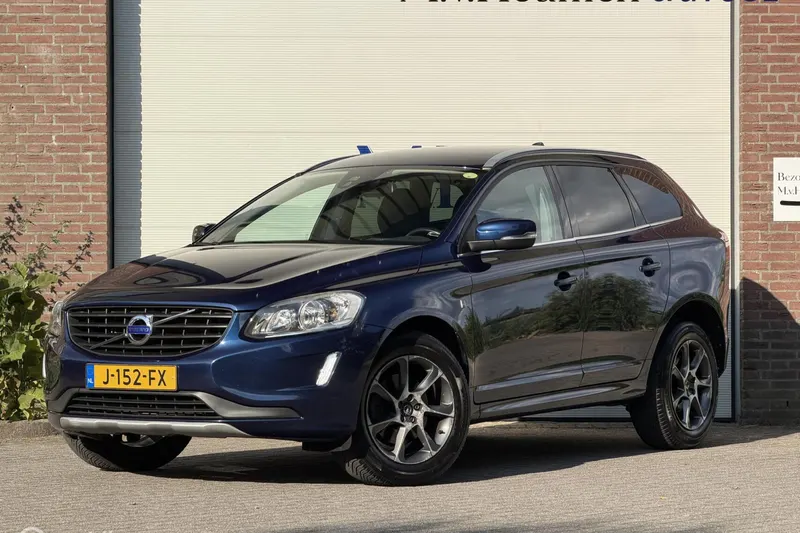 Volvo XC60 (2015)