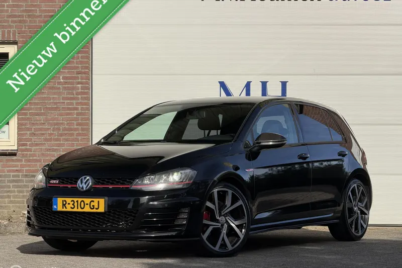 Volkswagen Golf (2016)