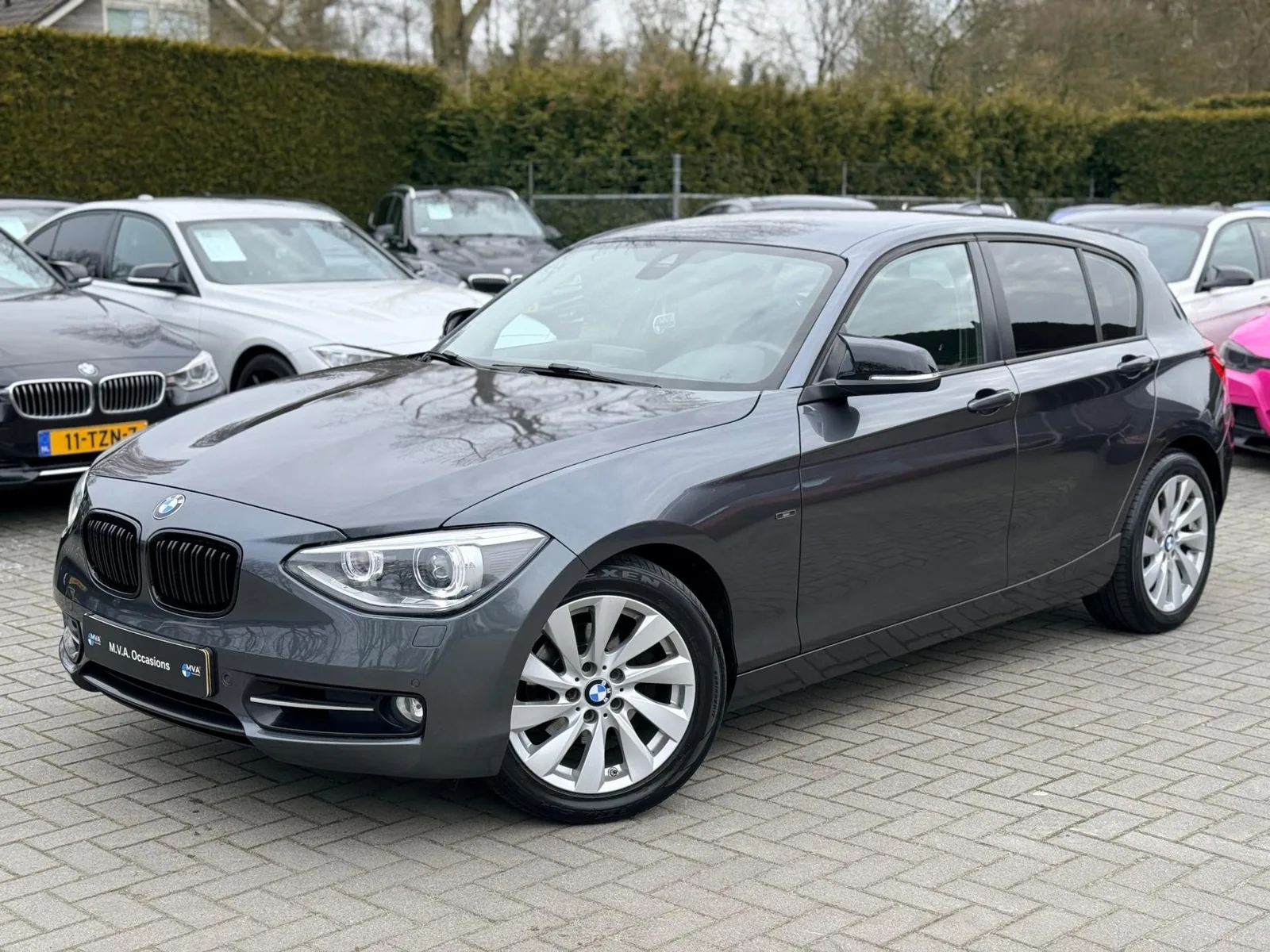 BMW 1-Serie (2011) — foto 1