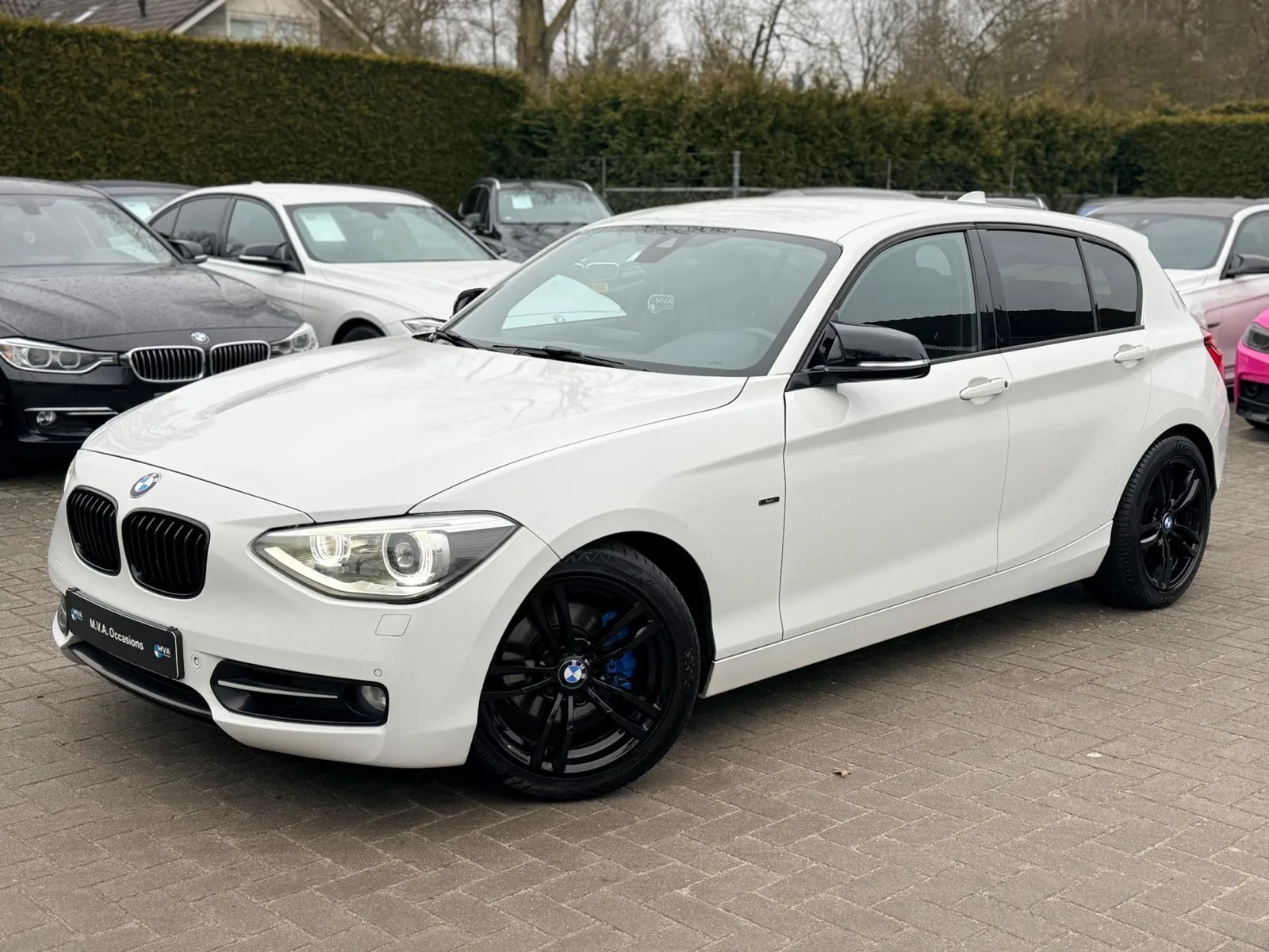 BMW 1-Serie (2011) — foto 1