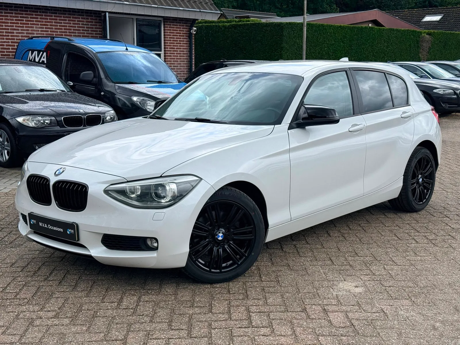 BMW 1-Serie (2012) — foto 1