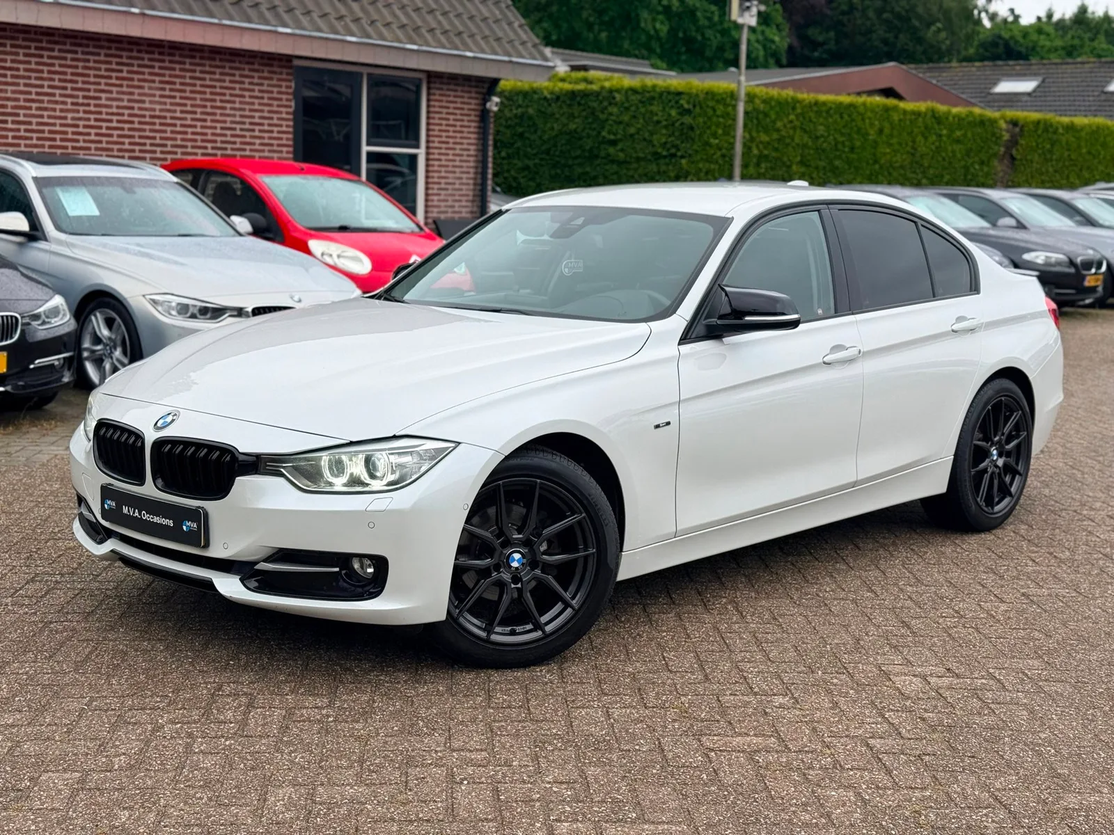 BMW 3-Serie (2014) — foto 1