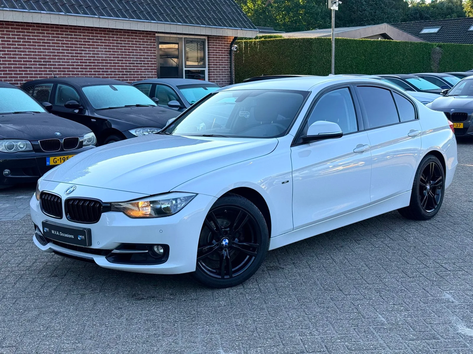 BMW 3-Serie (2012) — foto 1