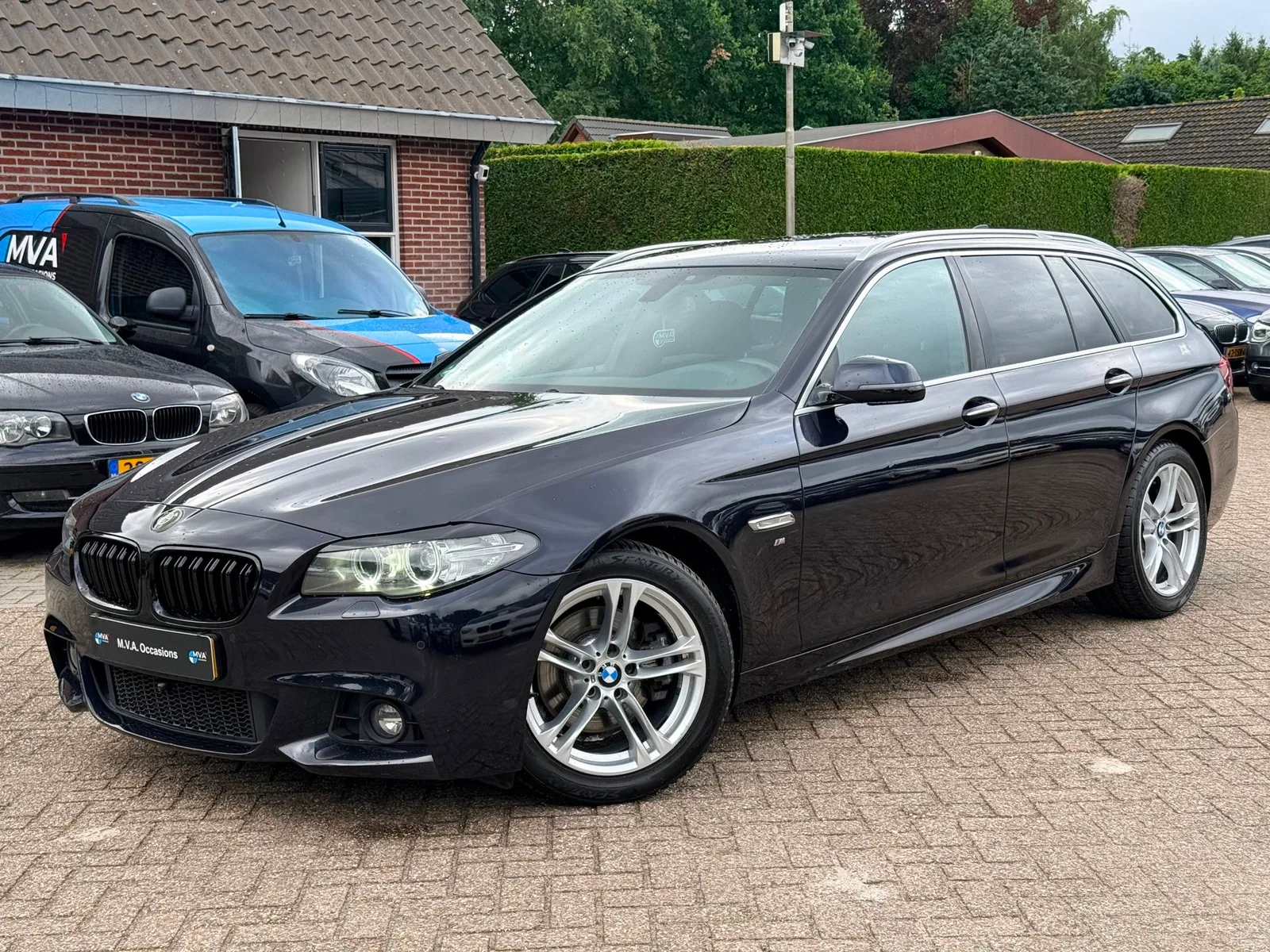 BMW 5-Serie (2014) — foto 1