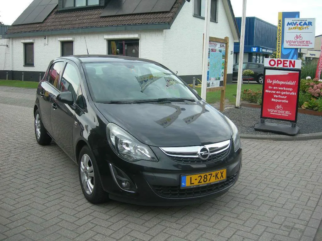 Opel Corsa (2014) — foto 1