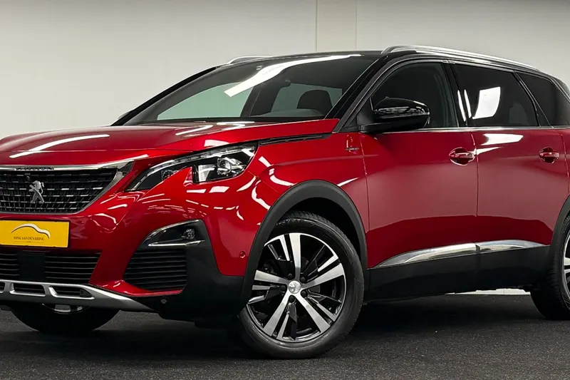 Peugeot 5008 (2020)