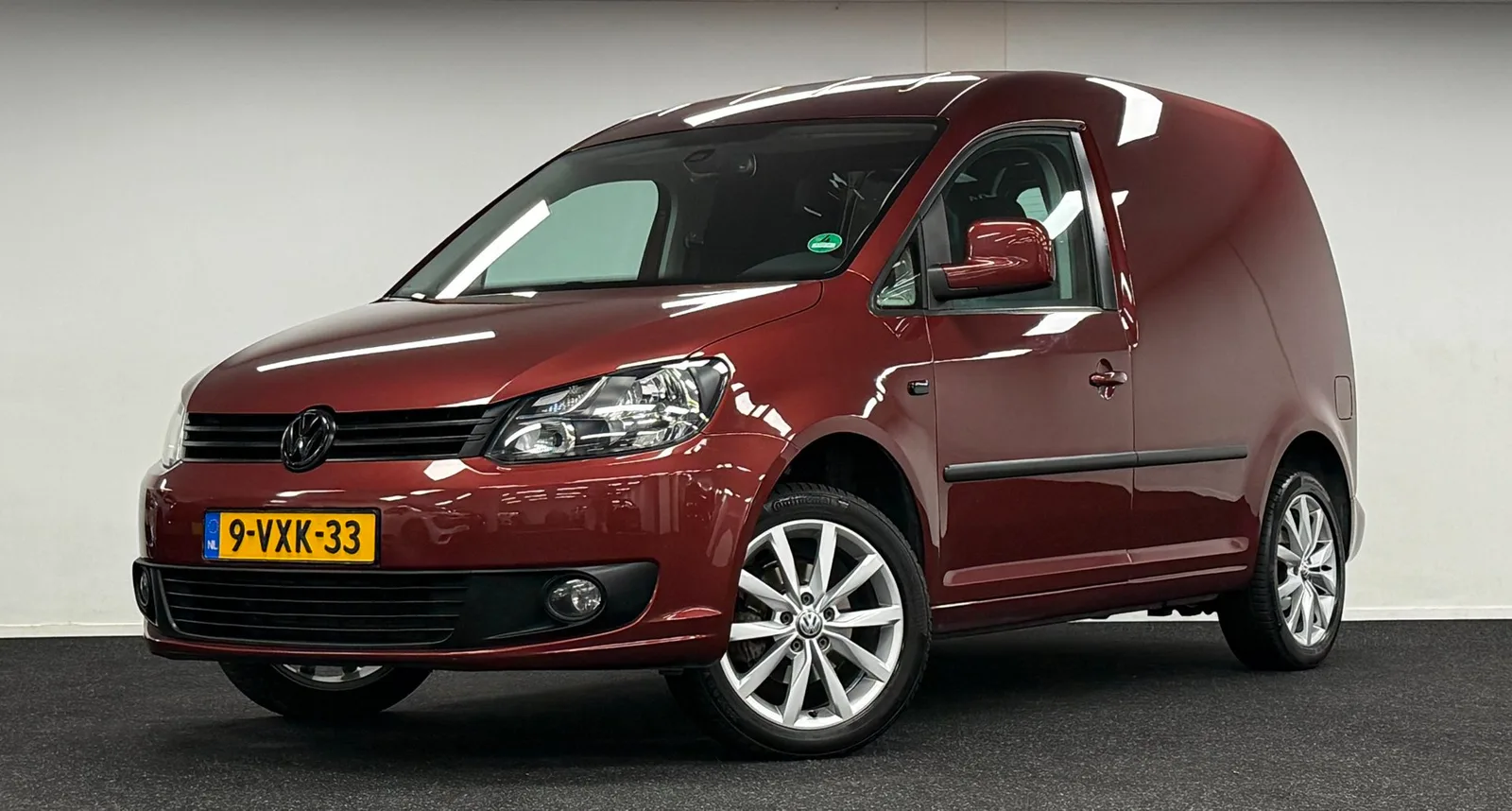 Volkswagen Caddy (2012) — foto 1