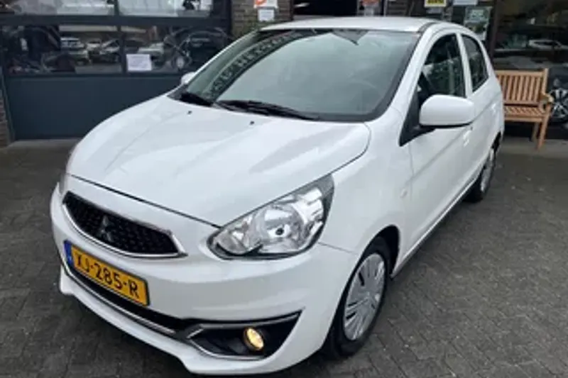 Mitsubishi Space Star (2019)