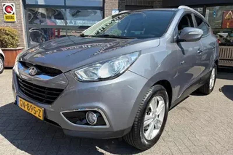 Hyundai ix35 (2012)