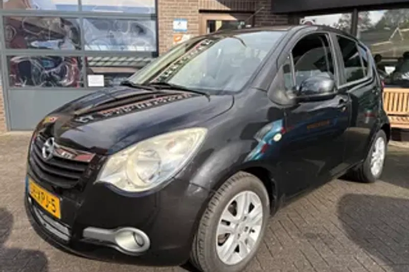 Opel Agila (2012)