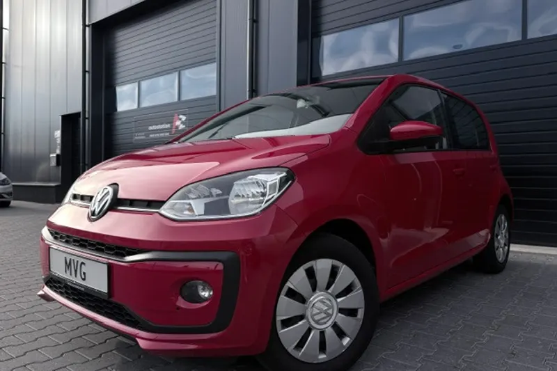 Volkswagen Up! (2016)