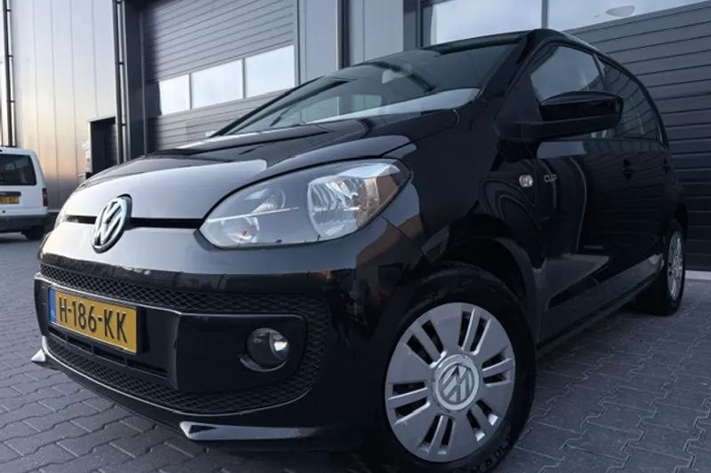 Volkswagen Up! (2014)