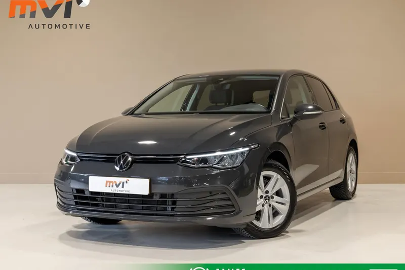 Volkswagen Golf (2024)