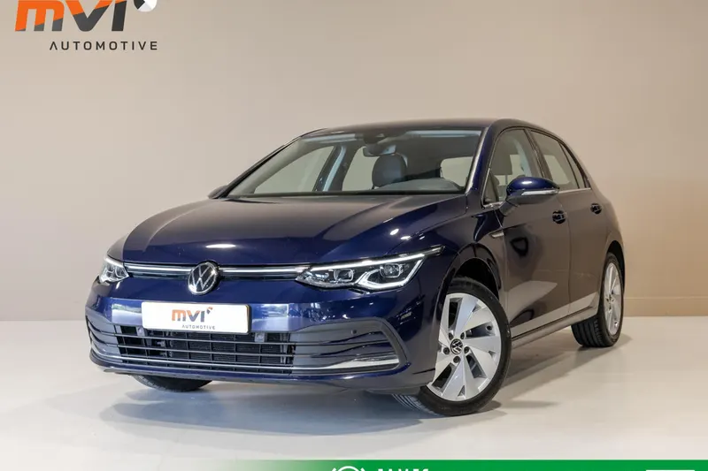 Volkswagen Golf (2022)
