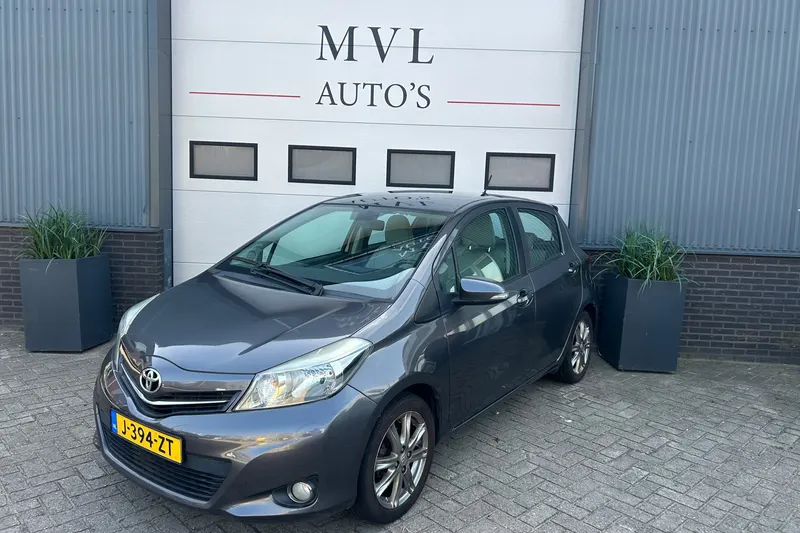 Toyota Yaris (2012)