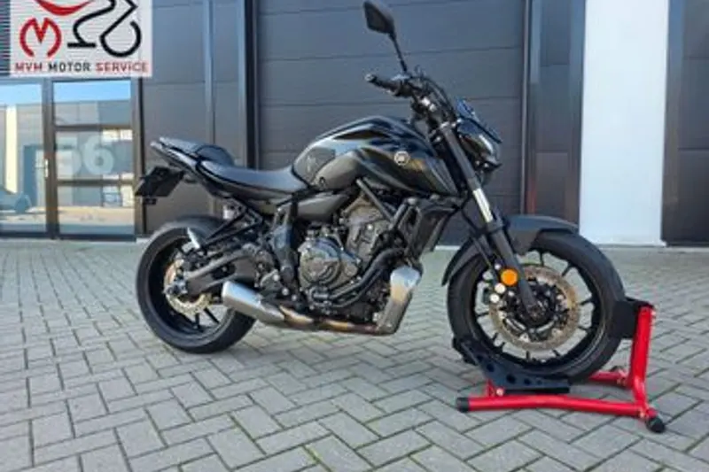 Yamaha MT-07 (2022)