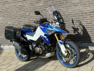 Suzuki V-Strom 1050DE (2025) — foto 1