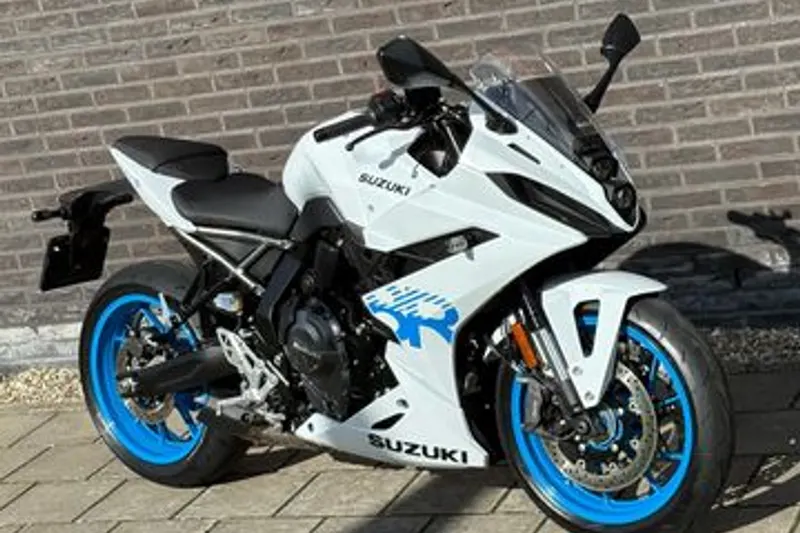 Suzuki GSX-8R (2026)