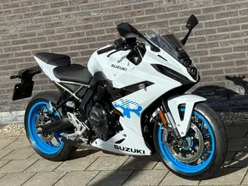 Suzuki GSX-8R (2026) — foto 1