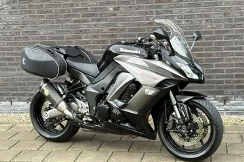 Kawasaki Z1000 (2013)