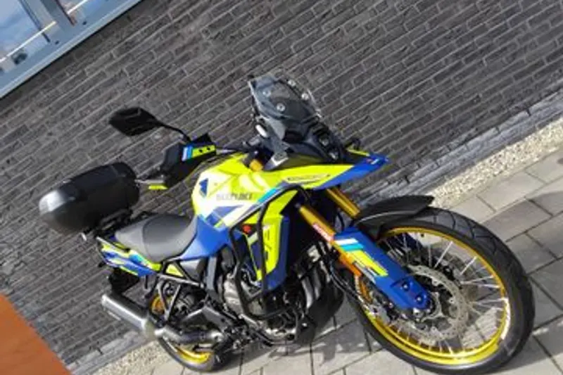 Suzuki V-Strom 800 DE (2026)