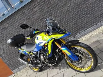 Suzuki V-Strom 800 DE (2026) — foto 1