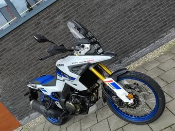 Suzuki V-Strom 1050DE (2027) — foto 1