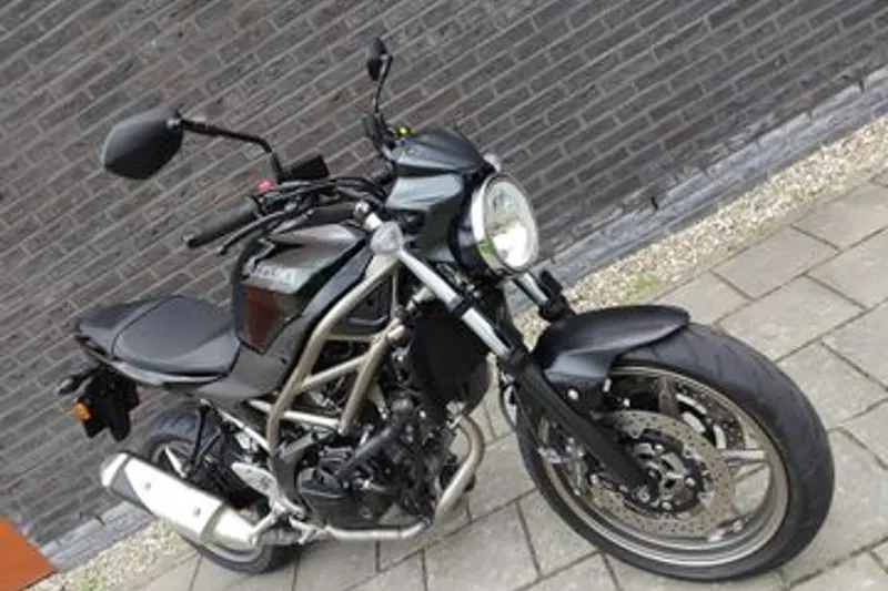 Suzuki SV650 (2023)