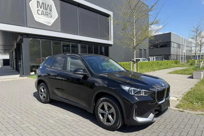 BMW X1 (2023)
