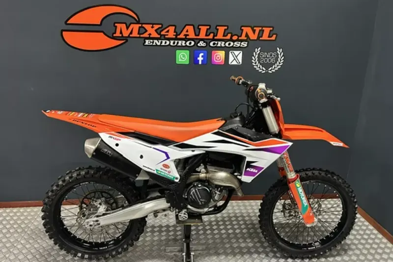 KTM 250 SX-F (2023)