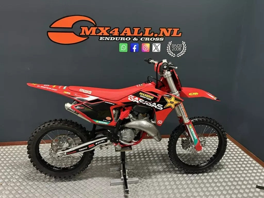 KTM 125 SX (2025) — foto 1