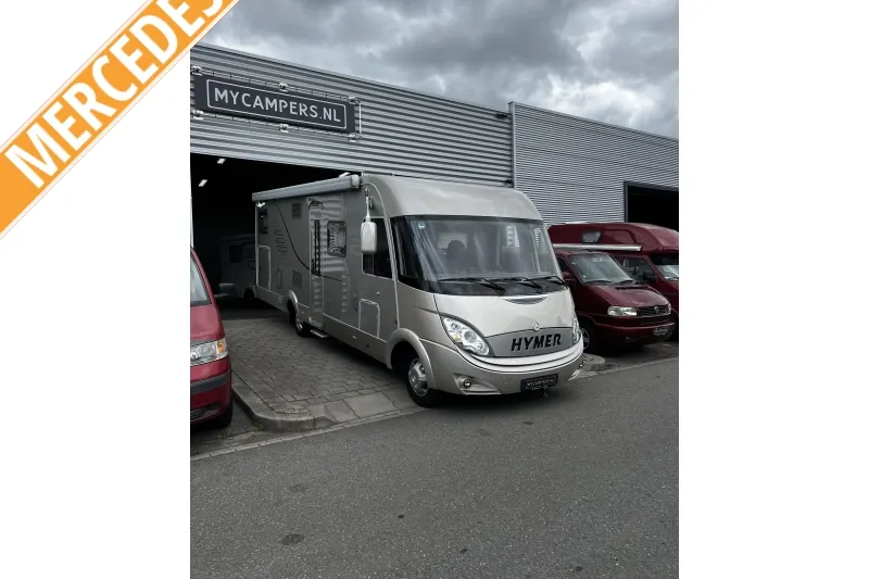 Hymer S (2009)