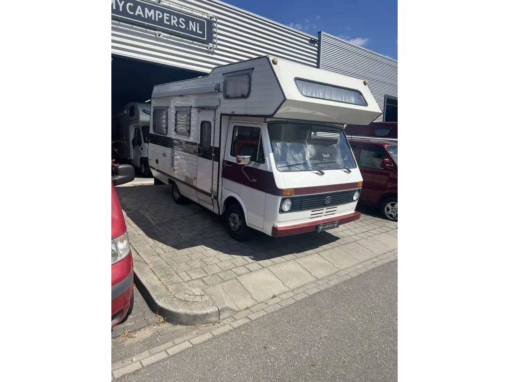 Volkswagen LT (1977) — foto 1