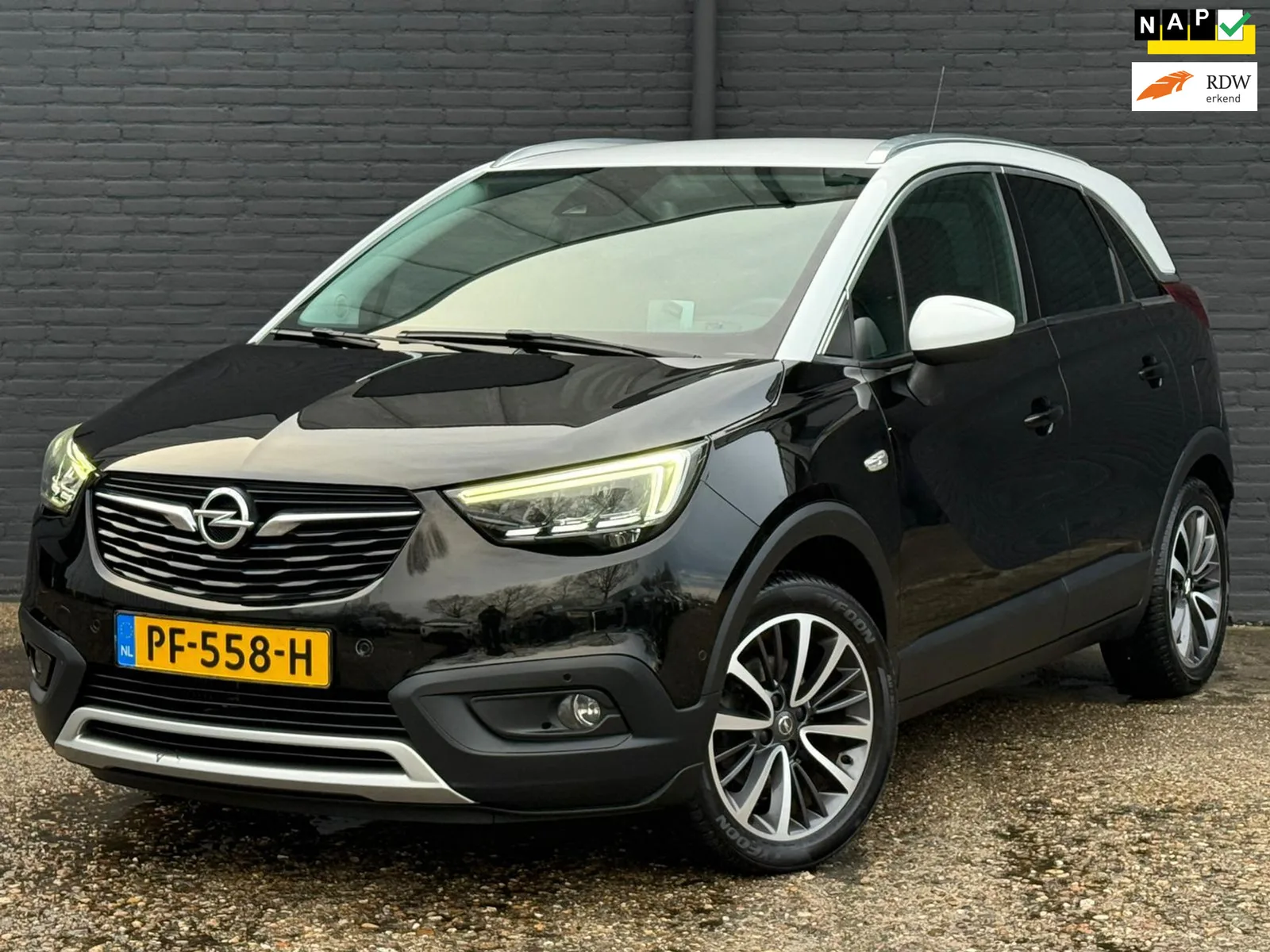 Opel Crossland (2017) — foto 1