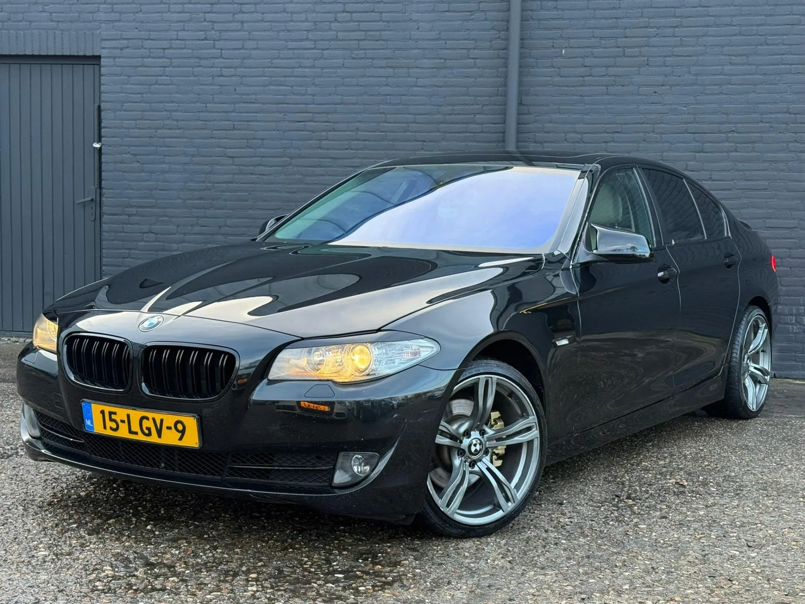 BMW 5-Serie (2010) — foto 1